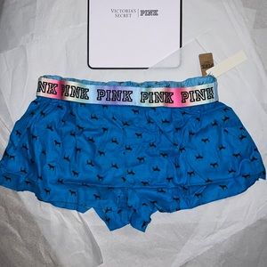 (M) Victoria’s Secret PINK FLANNEL BOXY PAJAMA SHORTS